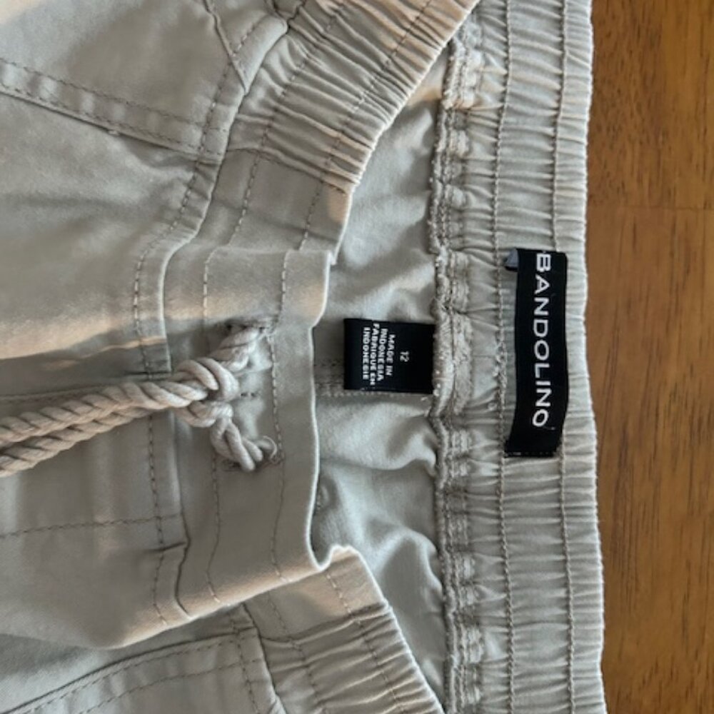 Bandolino Woman's Capris